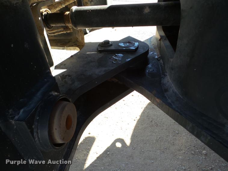 image for item DA8999 2014 Komatsu WA320-7 wheel loader