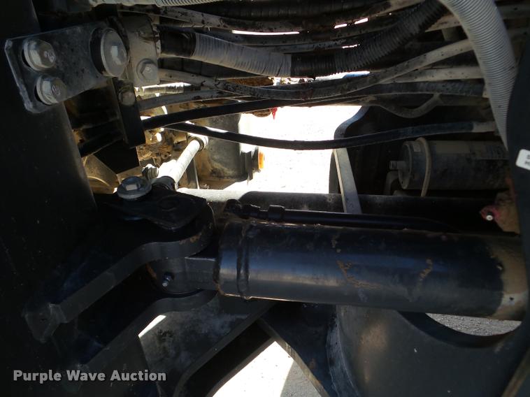 image for item DA8999 2014 Komatsu WA320-7 wheel loader