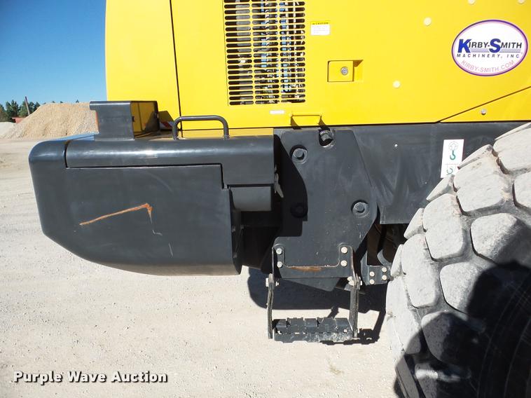 image for item DA8999 2014 Komatsu WA320-7 wheel loader