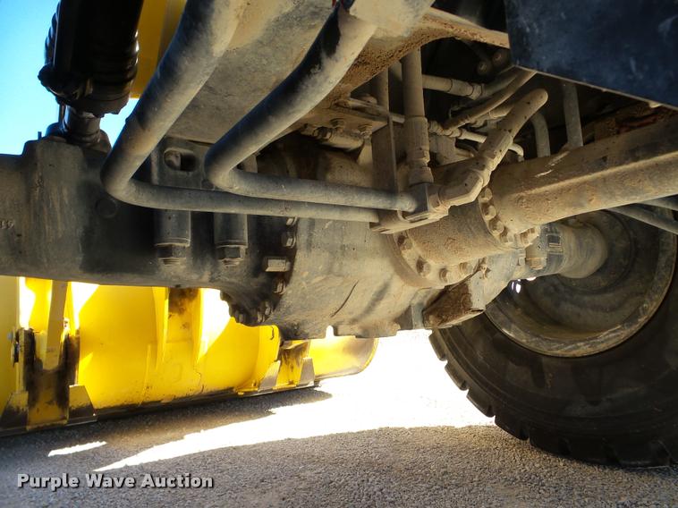 image for item DA8999 2014 Komatsu WA320-7 wheel loader