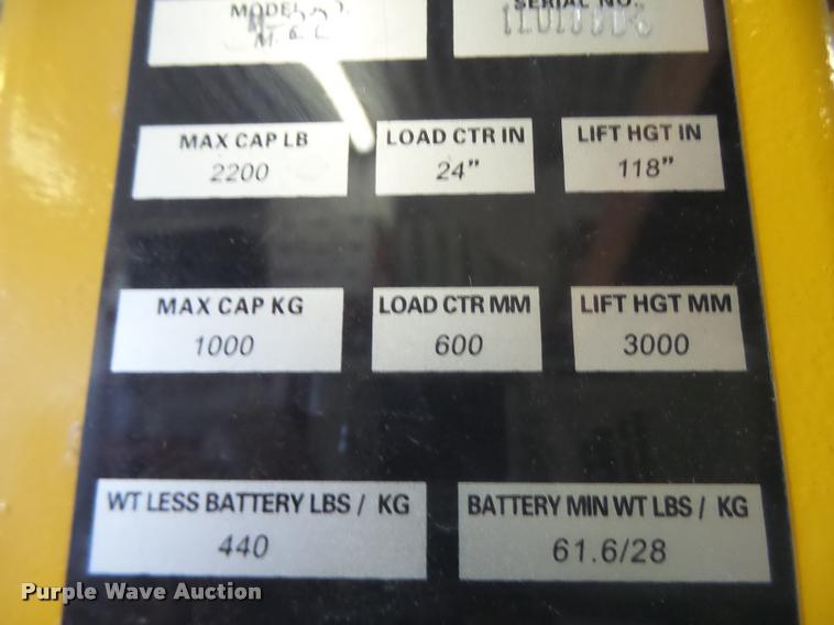 image for item DA9261 Big Joe M-22 forklift