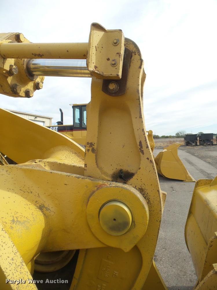 image for item DB3634 1993 Caterpillar 966F wheel loader