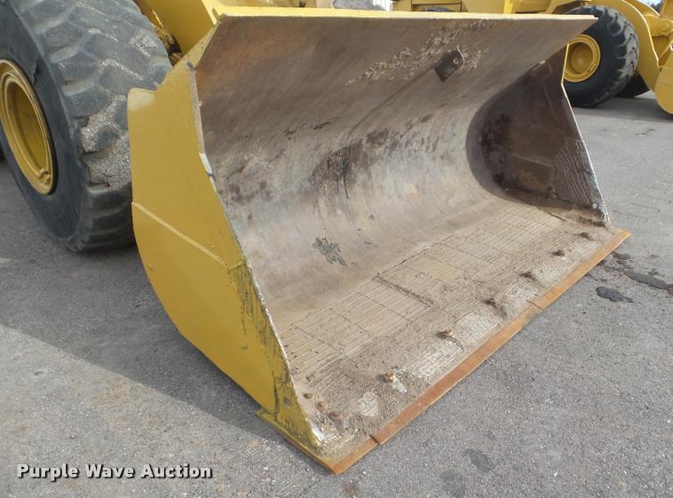 image for item DB3634 1993 Caterpillar 966F wheel loader