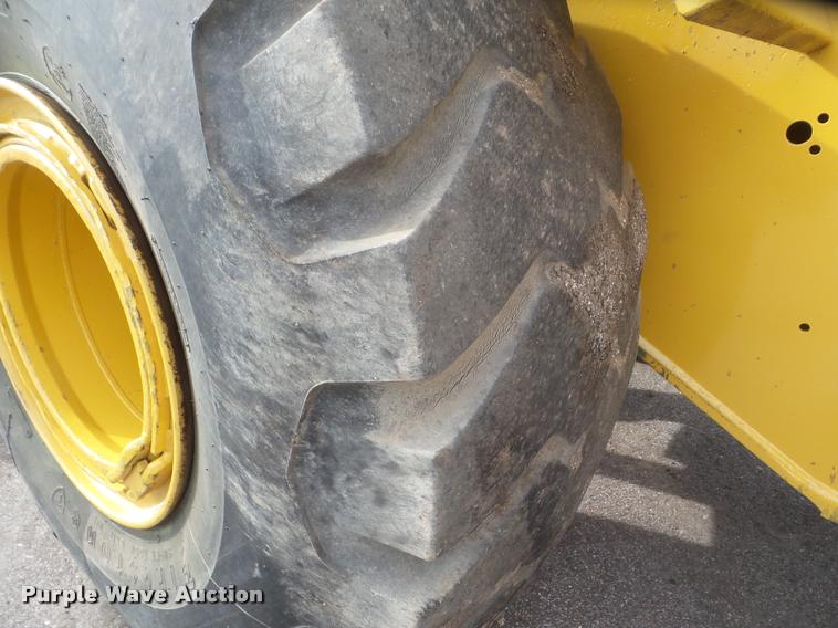 image for item DB3634 1993 Caterpillar 966F wheel loader