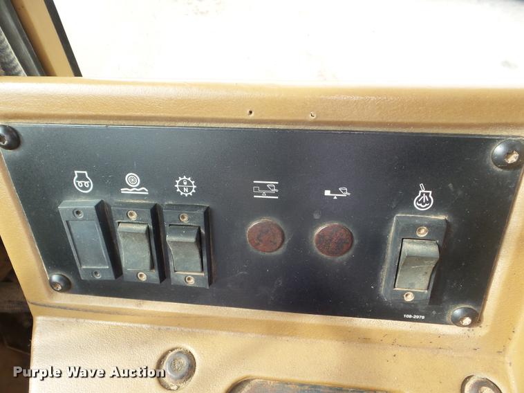 image for item DB3635 1993 Caterpillar 966F Series II wheel loader