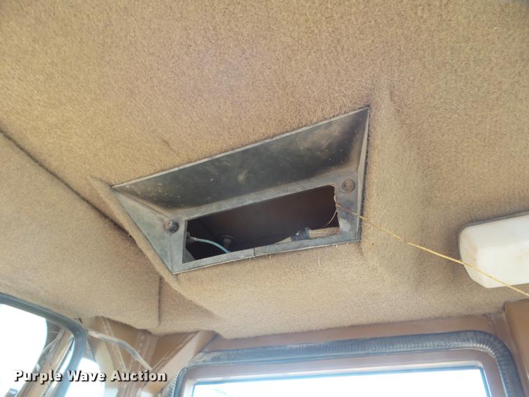 image for item DB3635 1993 Caterpillar 966F Series II wheel loader