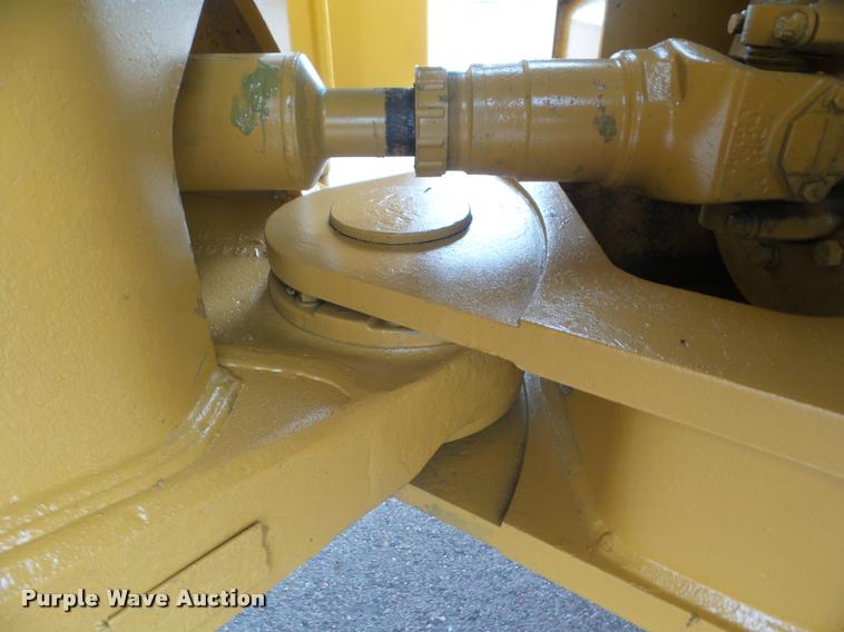 image for item DB3635 1993 Caterpillar 966F Series II wheel loader