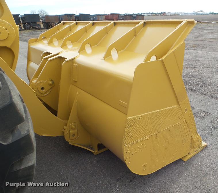 image for item DB3635 1993 Caterpillar 966F Series II wheel loader