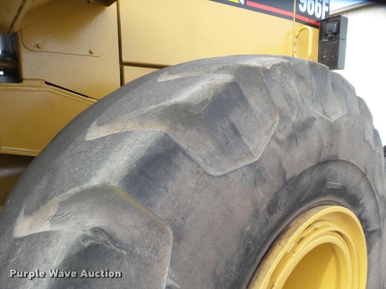 image for item DB3635 1993 Caterpillar 966F Series II wheel loader
