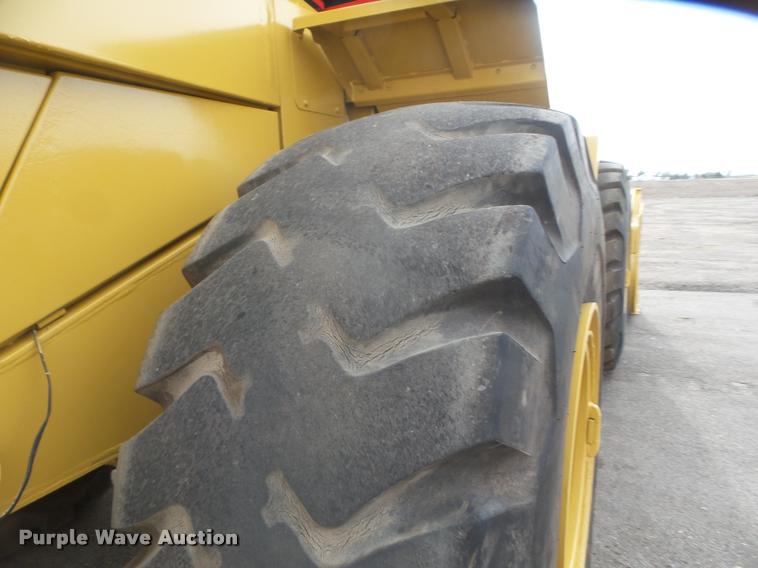 image for item DB3635 1993 Caterpillar 966F Series II wheel loader
