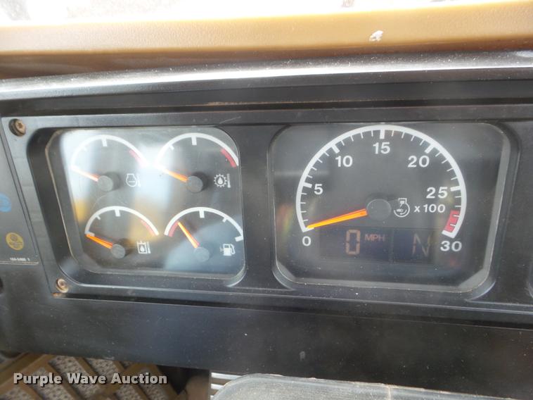 image for item DB3636 1996 Caterpillar 966F Series II wheel loader