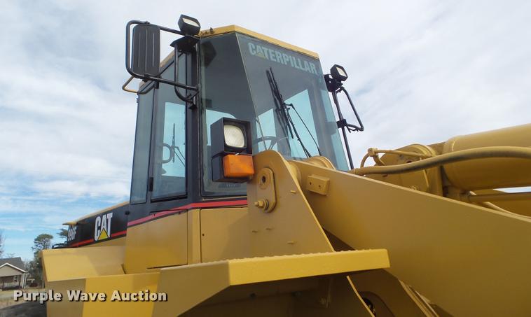 image for item DB3636 1996 Caterpillar 966F Series II wheel loader