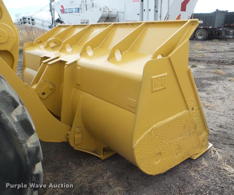 image for item DB3636 1996 Caterpillar 966F Series II wheel loader