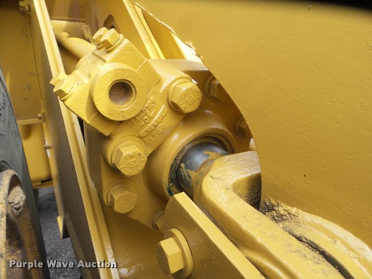 image for item DB3636 1996 Caterpillar 966F Series II wheel loader