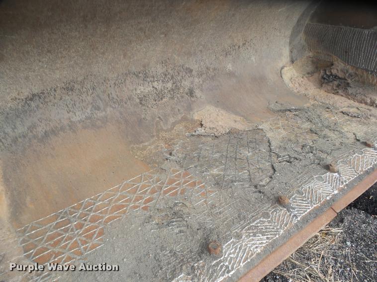 image for item DB3636 1996 Caterpillar 966F Series II wheel loader