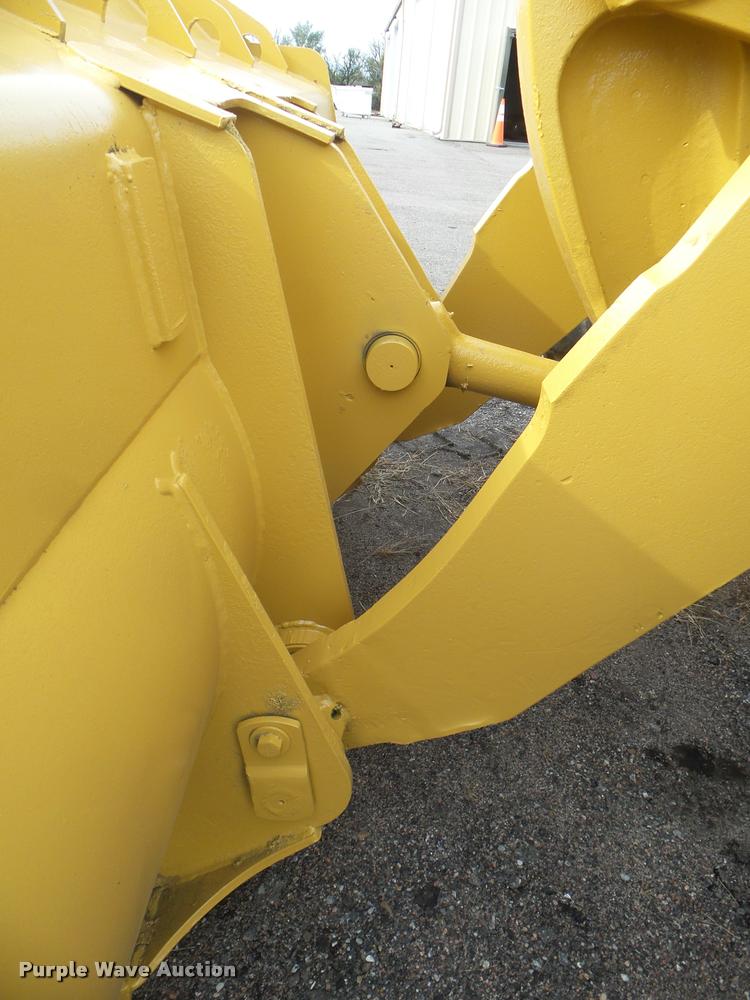 image for item DB3636 1996 Caterpillar 966F Series II wheel loader