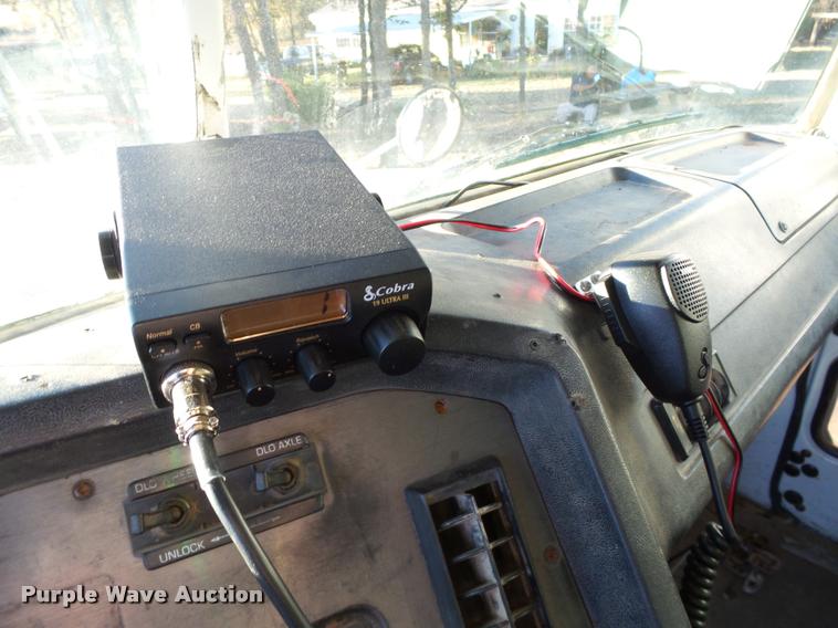 image for item DB4590 1990 Volvo WG dump truck