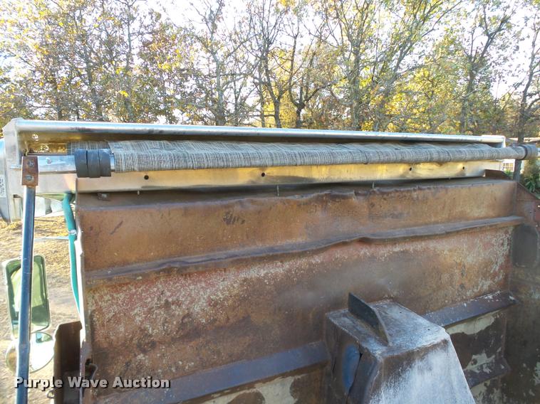 image for item DB4590 1990 Volvo WG dump truck