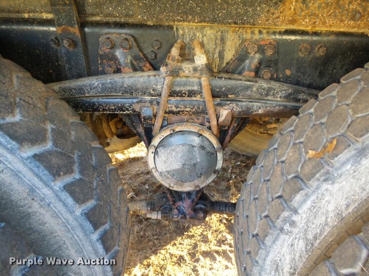 image for item DB4590 1990 Volvo WG dump truck