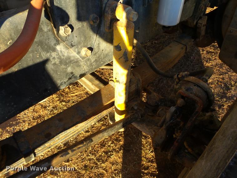 image for item DB4590 1990 Volvo WG dump truck