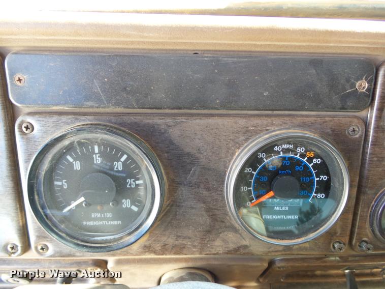 image for item DB4594 1987 Freightliner FLC-64T dump truck