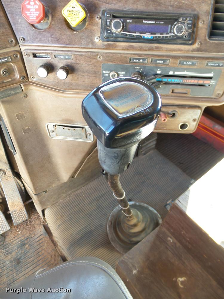 image for item DB4594 1987 Freightliner FLC-64T dump truck