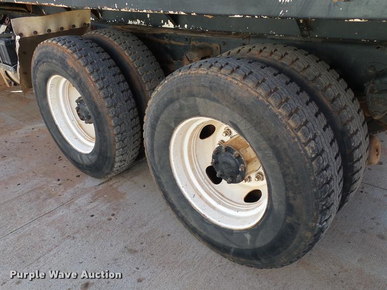 image for item DB4594 1987 Freightliner FLC-64T dump truck