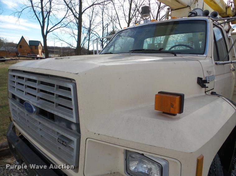 image for item DB5263 1987 Ford F800 bucket truck