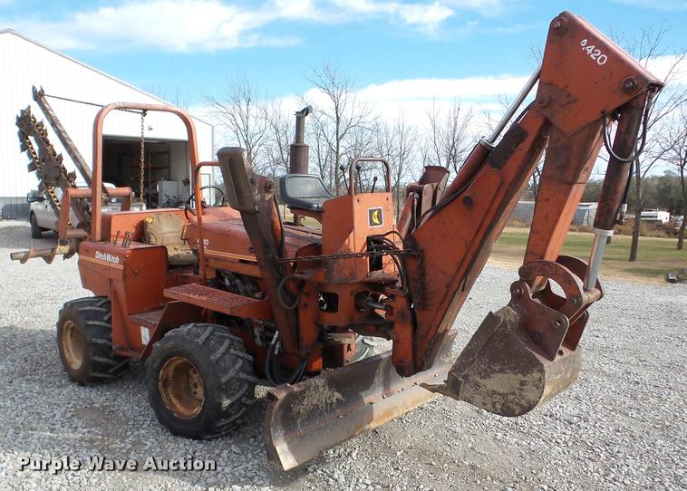 image for item DB5264 1987 Ditch Witch 4010D trencher