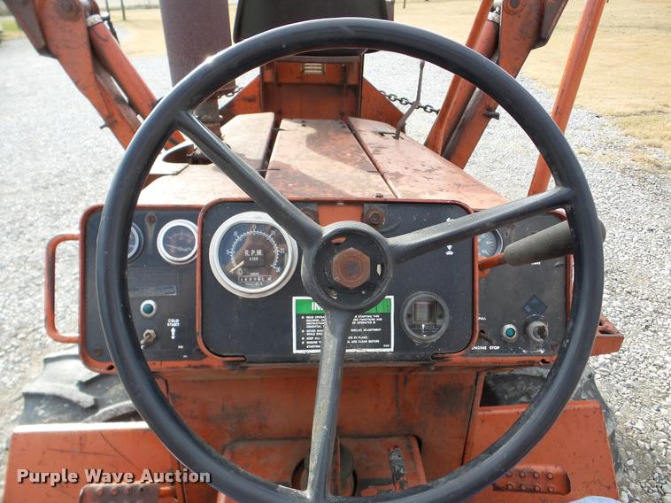 image for item DB5264 1987 Ditch Witch 4010D trencher