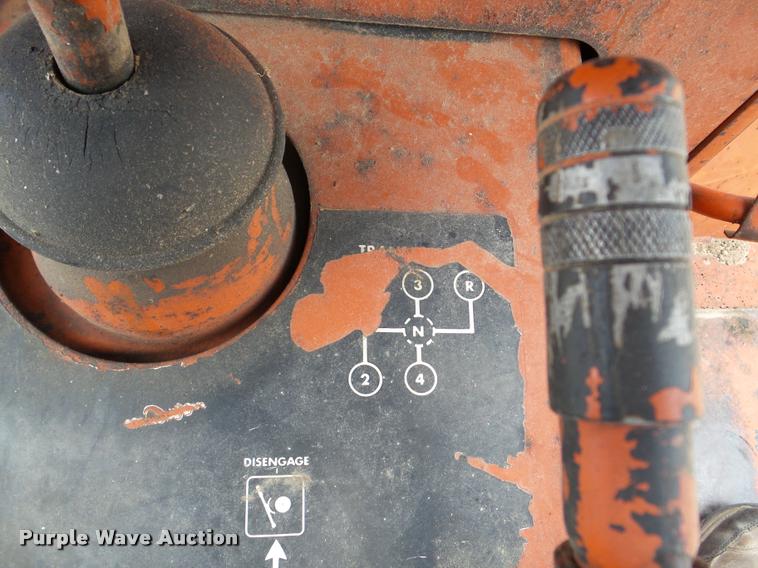 image for item DB5264 1987 Ditch Witch 4010D trencher