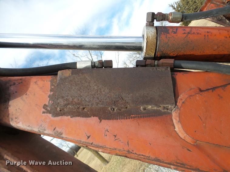 image for item DB5264 1987 Ditch Witch 4010D trencher