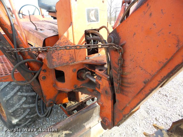 image for item DB5264 1987 Ditch Witch 4010D trencher