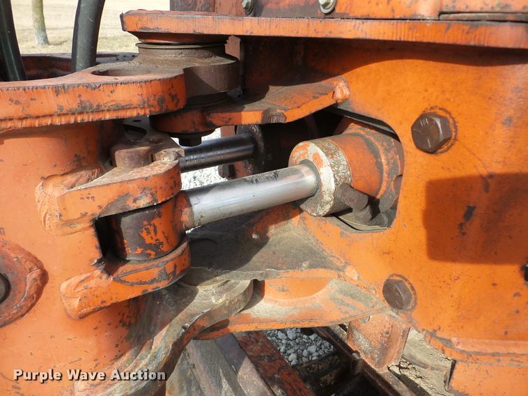image for item DB5264 1987 Ditch Witch 4010D trencher