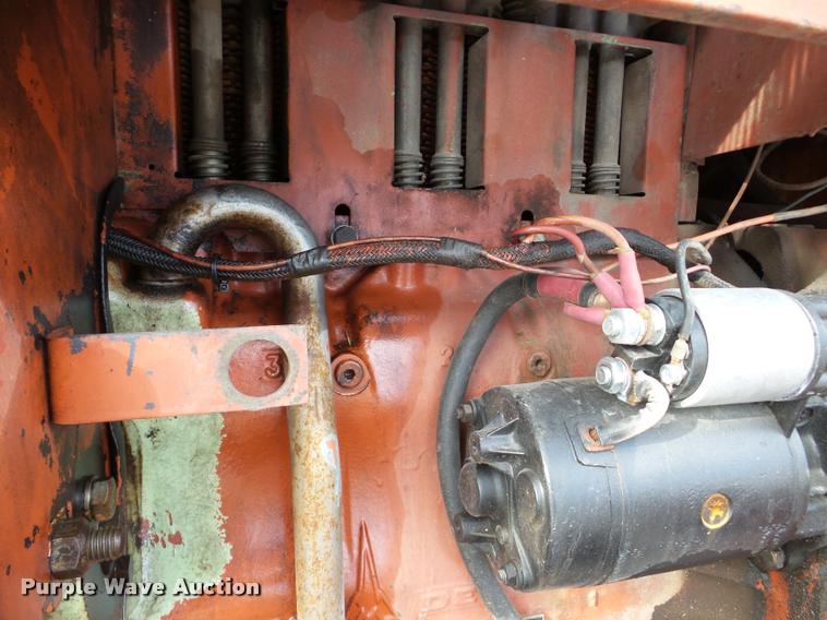 image for item DB5264 1987 Ditch Witch 4010D trencher