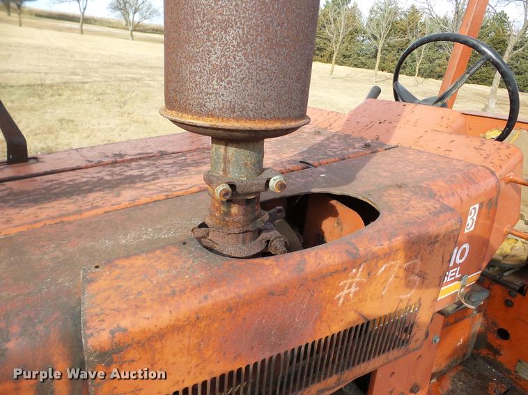 image for item DB5264 1987 Ditch Witch 4010D trencher