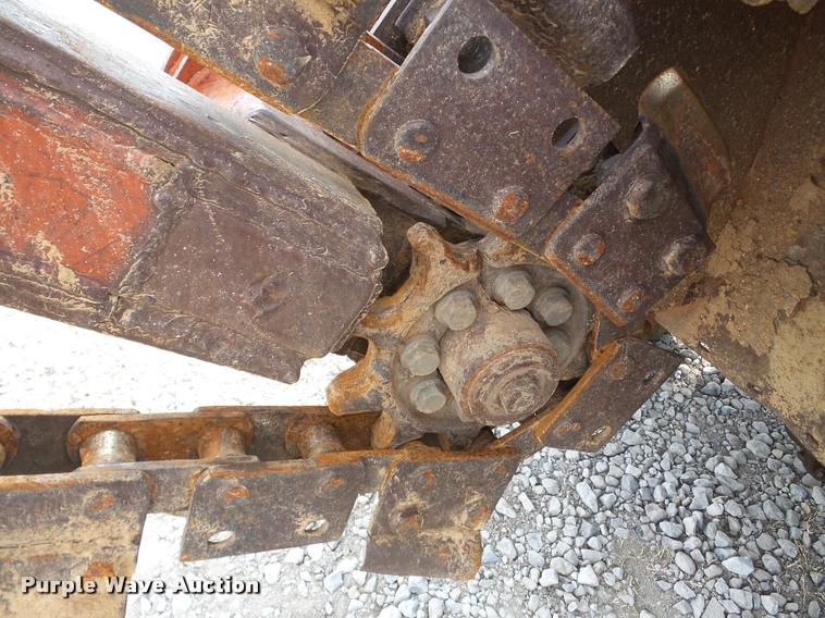 image for item DB5264 1987 Ditch Witch 4010D trencher