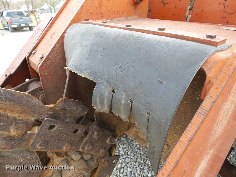 image for item DB5264 1987 Ditch Witch 4010D trencher
