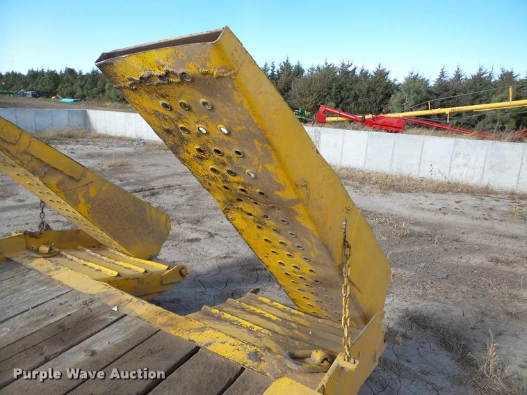 image for item DB5265 1994 Belshe equipment trailer