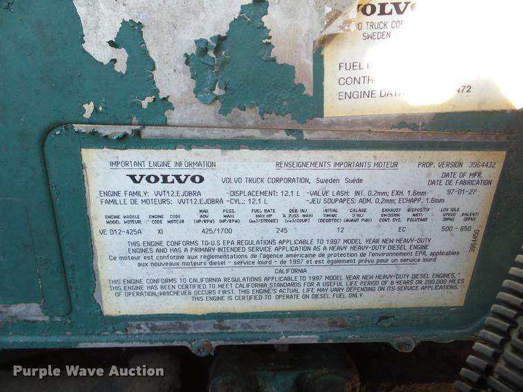 image for item DB5273 1996 Volvo ACL dump truck