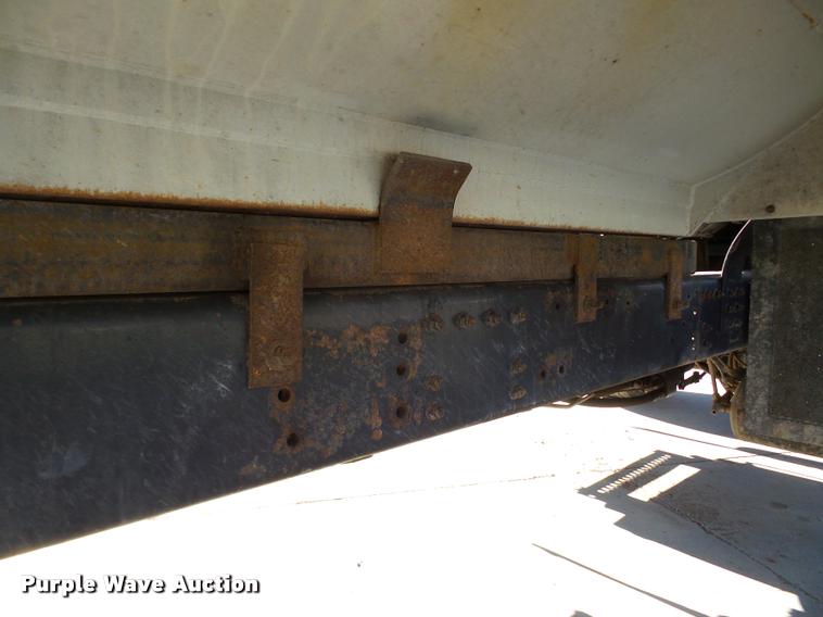 image for item DB5273 1996 Volvo ACL dump truck