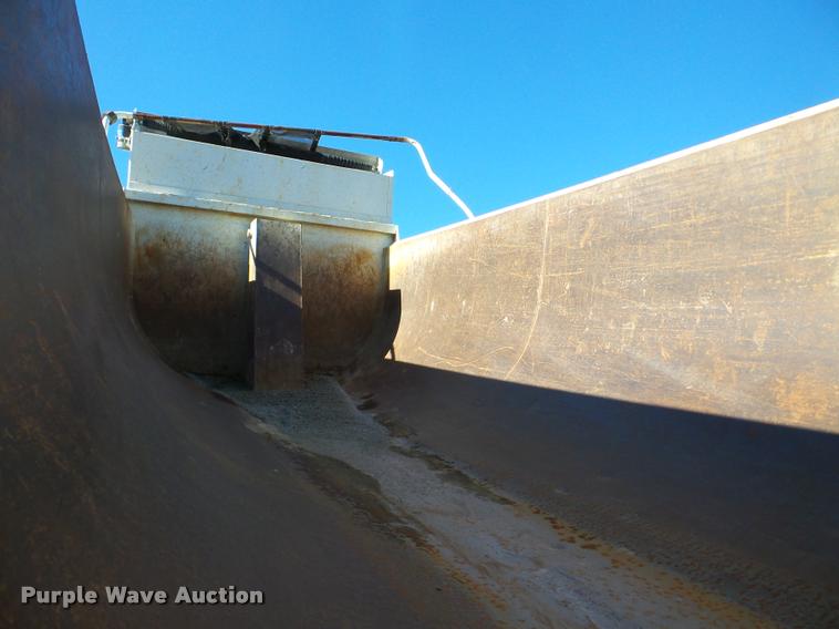 image for item DB5273 1996 Volvo ACL dump truck