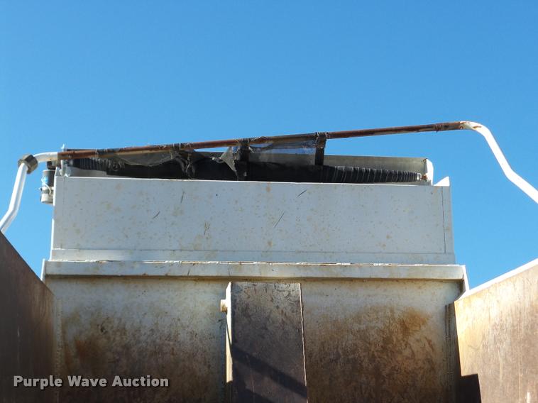 image for item DB5273 1996 Volvo ACL dump truck