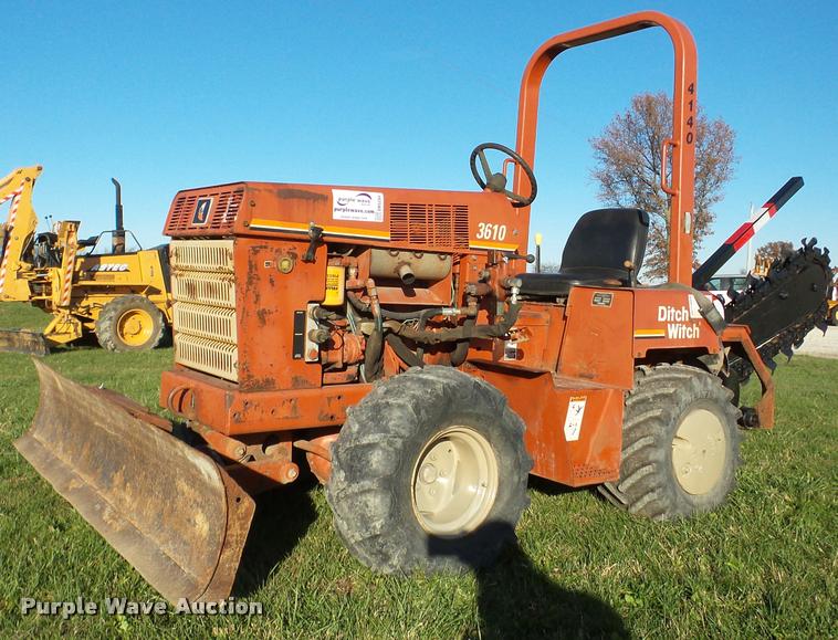 image for item DB5294 1998 Ditch Witch 3610 trencher
