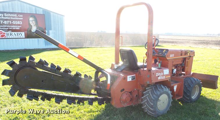 image for item DB5294 1998 Ditch Witch 3610 trencher
