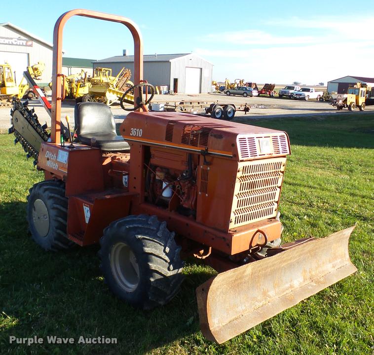image for item DB5294 1998 Ditch Witch 3610 trencher