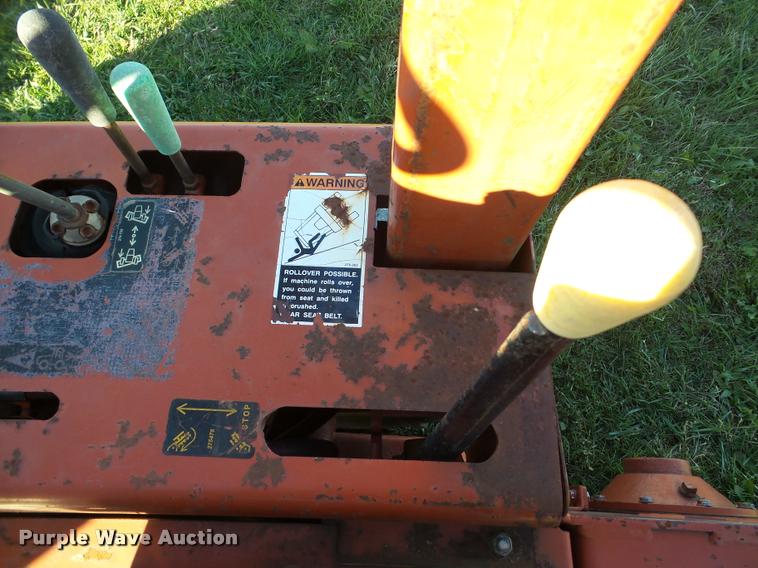 image for item DB5294 1998 Ditch Witch 3610 trencher