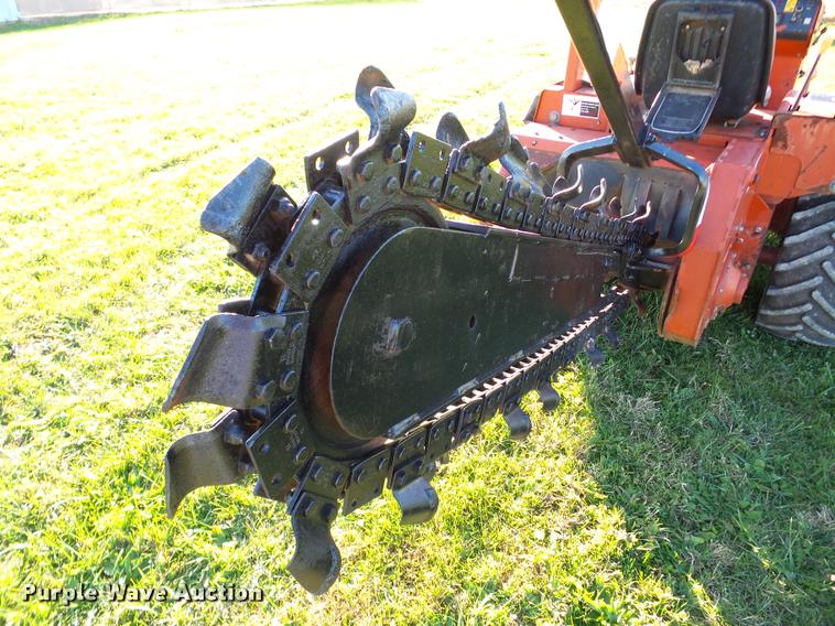 image for item DB5294 1998 Ditch Witch 3610 trencher