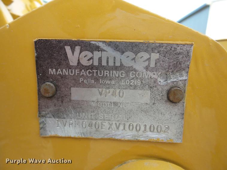image for item DB5297 Vermeer LM42 cable plow