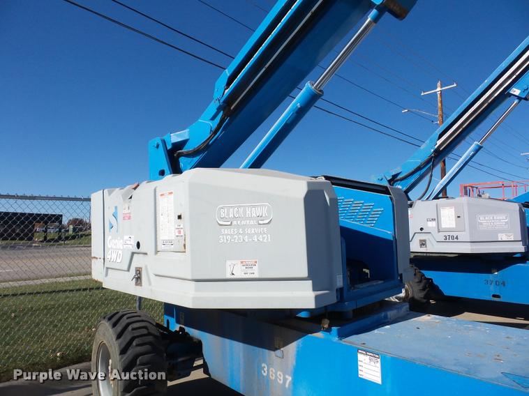 image for item J1594 1998 Genie S60 boom lift